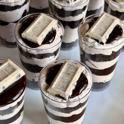 Cookies & Cream Shooters 🍪 