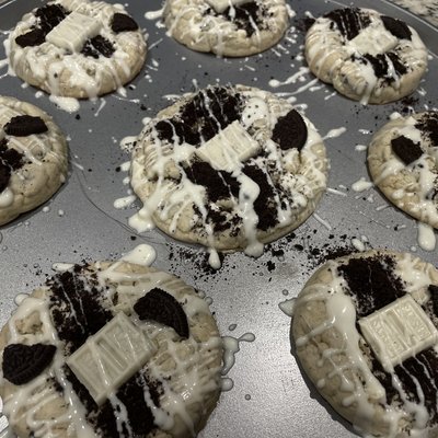 Cookie ‘N’ Cream Cookie