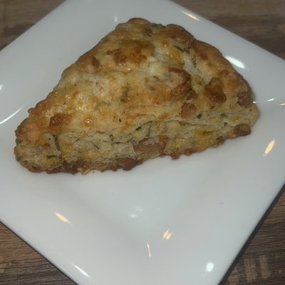Bacon Cheddar & Chive Scone