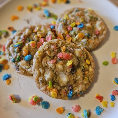 Fruity Pebble Cookies
