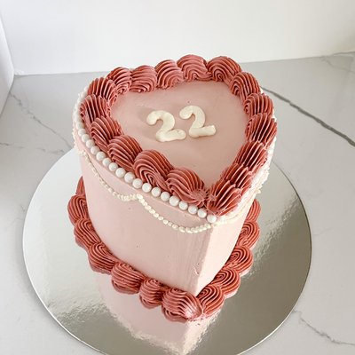 Gluten Free Vintage Heart Cake