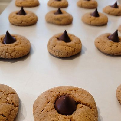 Peanutbutter Blossoms 
