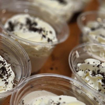 Cookies N Creme Pudding Cakes 