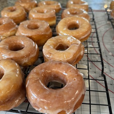 Old-Fashioned Glazed Donuts