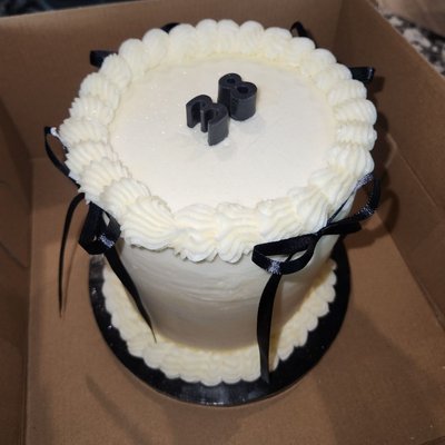2 layer 6" cake