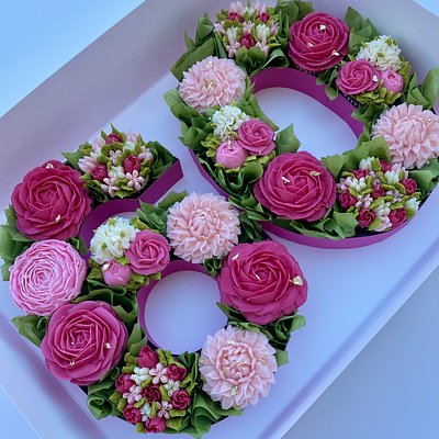 Cupcake Number Tray