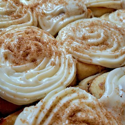 La Dolce Cinnamon Rolls
