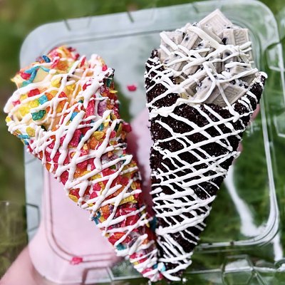 Fruity Pebbles Cheesecake Cone