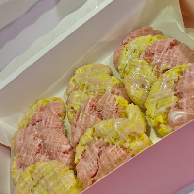 6 2oz Strawberry Lemonade Cookies 