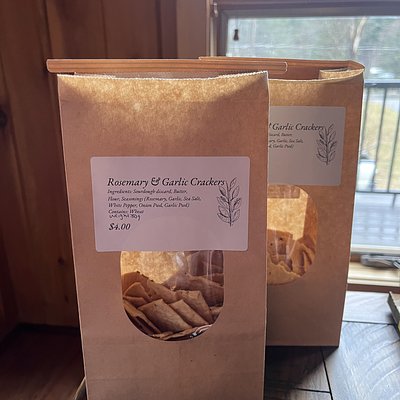 Rosemary & Garlic Crackers 