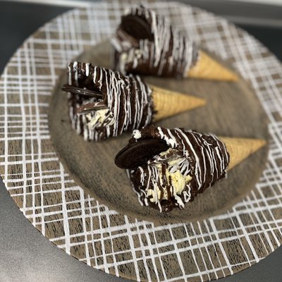 Cheesecake Cones