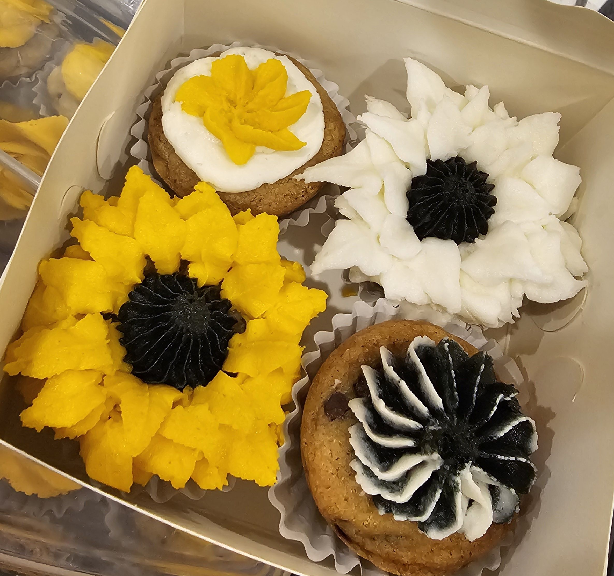 Cookie Bites 4 Pack Florals