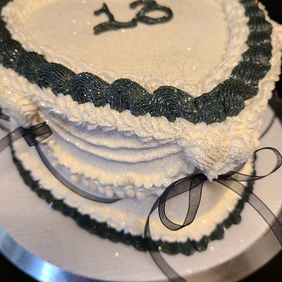 Heart Cakes 7 Inch