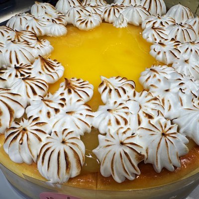 Lemon Meringue Cheesecake