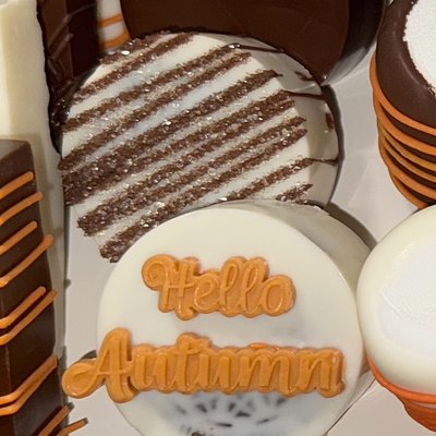 CHOCOLATE COVERED OREOS