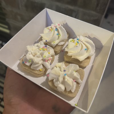 Mini Buttercream Set Of 4 