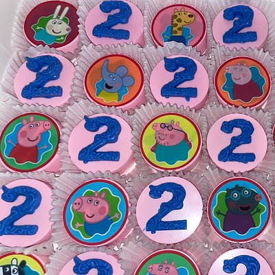 Themed Chocolate Covered Oreos