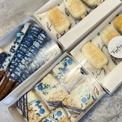 Custom Cakesicles + Treats