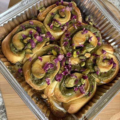 Pistachio Sweet Rolls