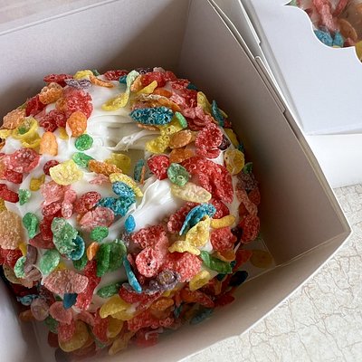 Fruity Pebbles Mini Bundts