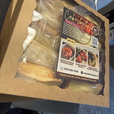 Lemon Pound Cake Bites 