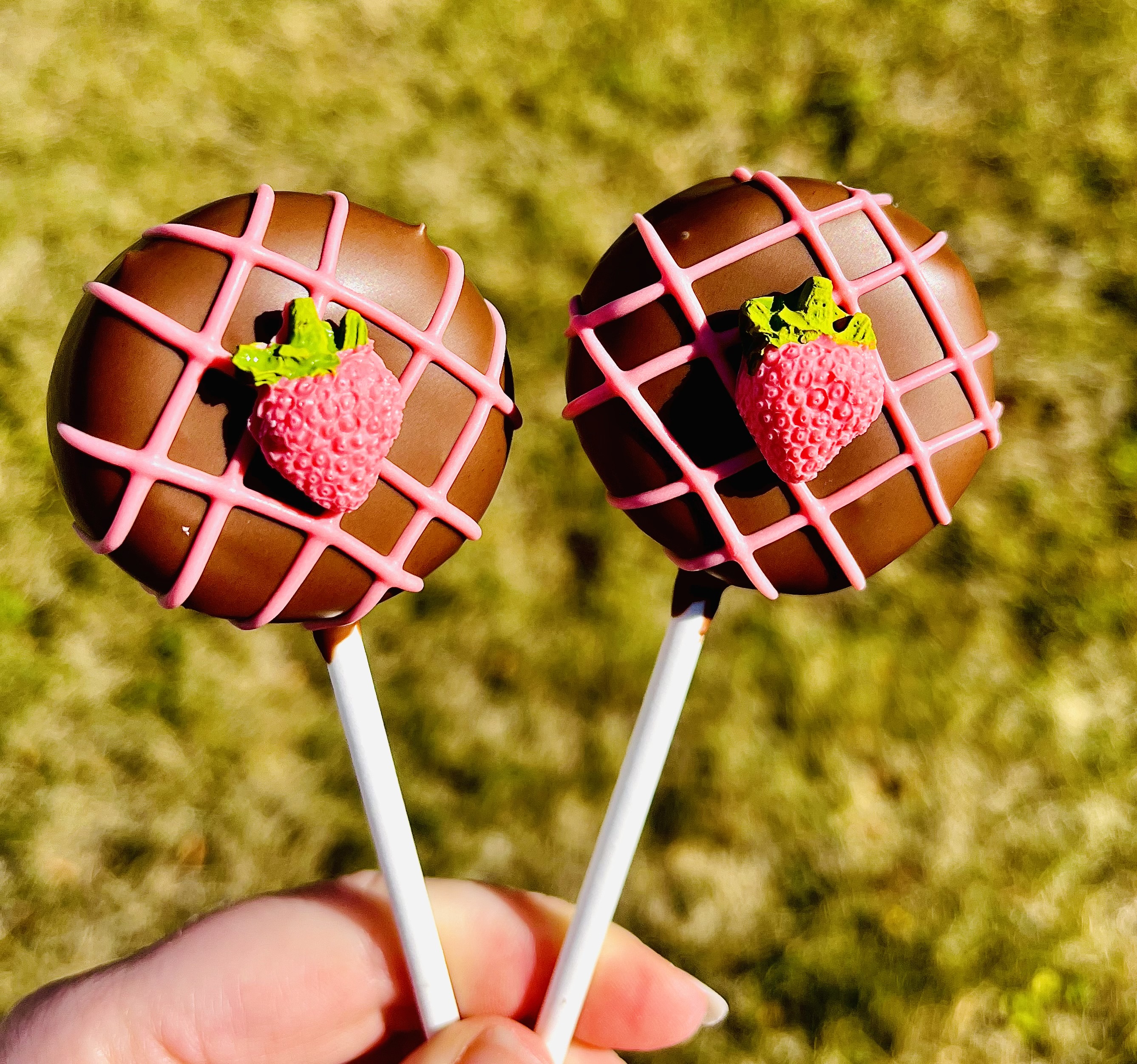 Strawberry Dubai Chocolate 