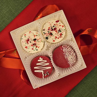 Holiday Classics #3 - Oreo Delight Box 