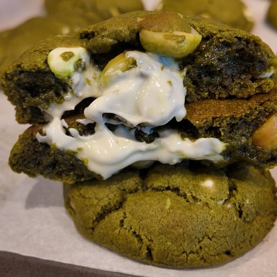 Matcha White Chocolate Chip Cookies 