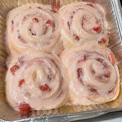 Strawberry Cinnamon Rolls