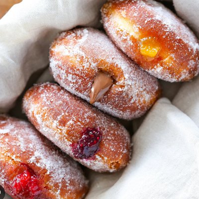 Donuts (5 pieces)