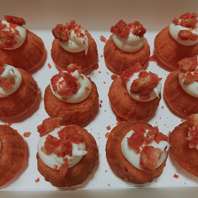 Strawberry Crunch- Minis By The Dozen