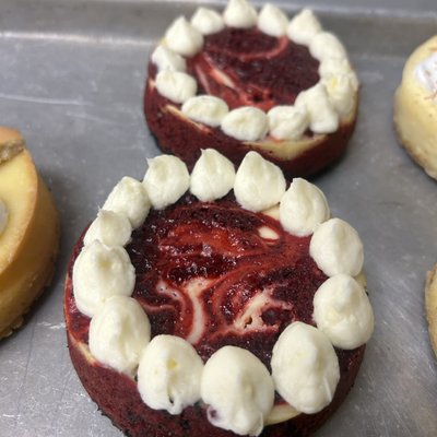 Kx Velvety Swirl Cheesecake