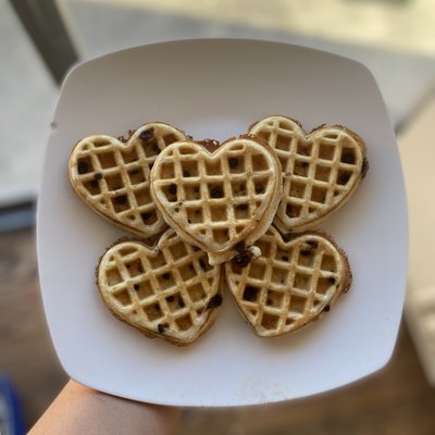 Chocolate Chip Waffles(6)