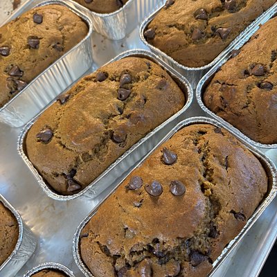 Pumpkin Chocolate Chip Bread Tin