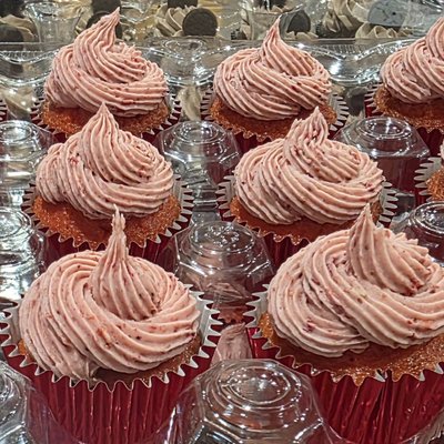Strawberry w/ Strawberry Cream Cheese Icing 