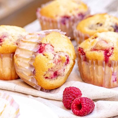 Raspberry Muffins