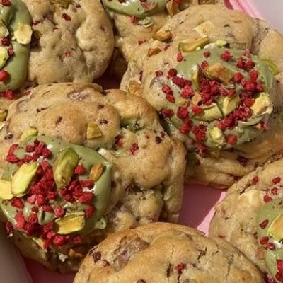 Raspberry Pistachio 