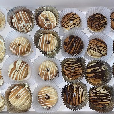 Jon’s Cinnamon Sugar Mini Donitas