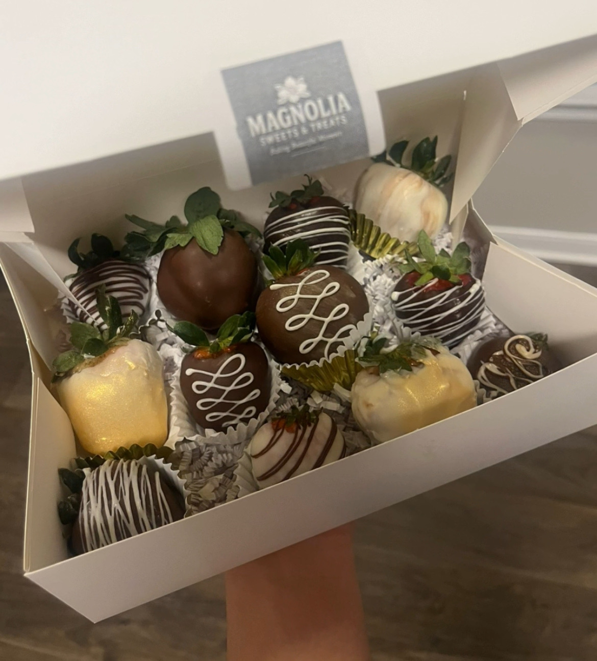 Chocolate Covered Strawberries (12 Count)