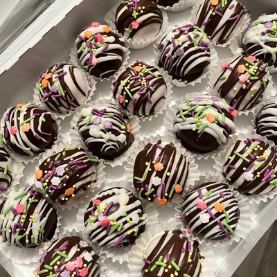 Chocolate Cake Truffles 