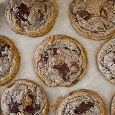 THE Chocolate Chip Cookies 