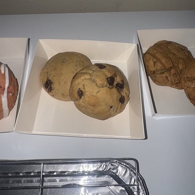 Chocolate Chip Cookie