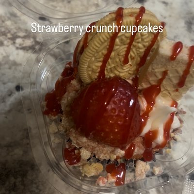 Strawberry Crunch Cupcake 