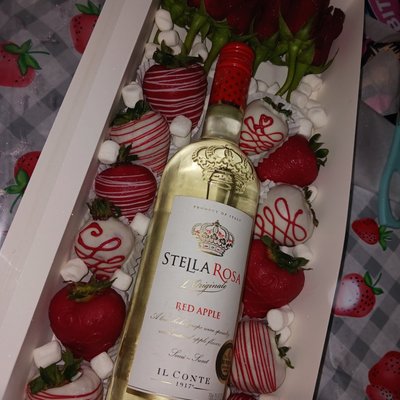 Strawberry Wine Box