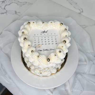 Heart cake 