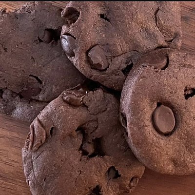 21 Jumbo Double Chocolate Cookies