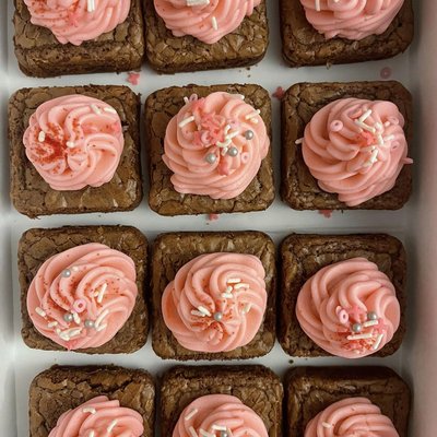 Brownies - Plain, Iced or Dusted