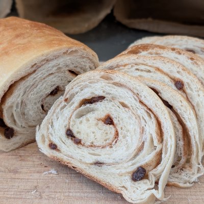Cinnamon Raisin Sliced Sourdough Bread 