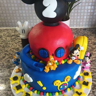 Tiered Cakes (Celebrations & Weddings)