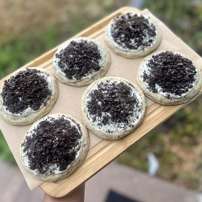 Cookies & Cream Cookies 1/2 Dozen